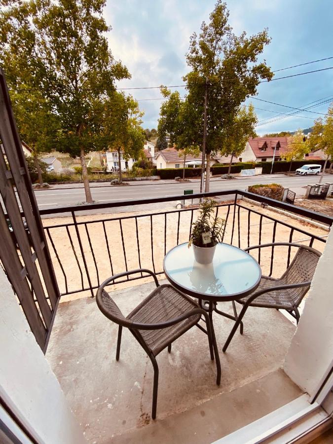 Toul Appartement Entier Avec Parking Prive Au Calme Cosy A Etage Avec Balcon Dış mekan fotoğraf