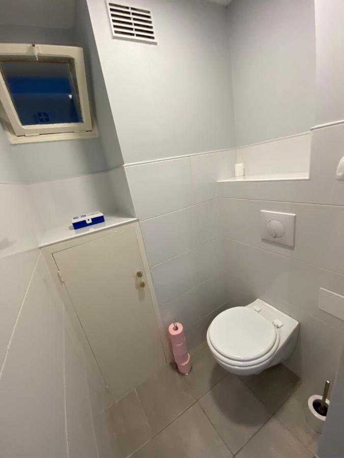 Toul Appartement Entier Avec Parking Prive Au Calme Cosy A Etage Avec Balcon Dış mekan fotoğraf