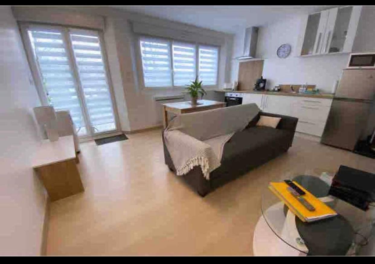 Toul Appartement Entier Avec Parking Prive Au Calme Cosy A Etage Avec Balcon Dış mekan fotoğraf